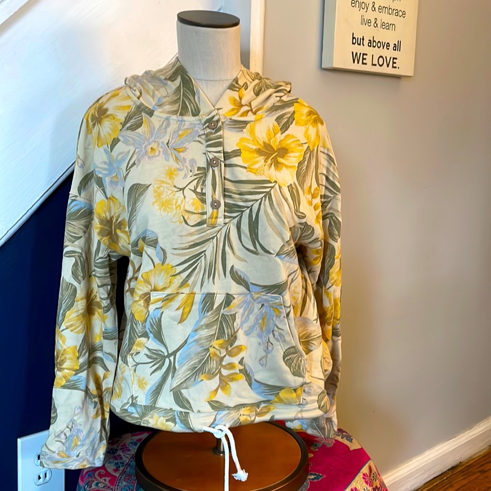 Floral sweater